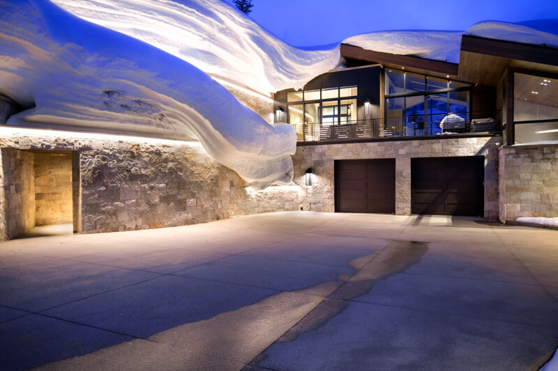 20230330-MCC_Nakoma_Hunn_Exterior_Driveway_Garage_8003